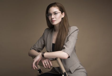 Usar Vestido Para Negócios, Moda Para Os Consumidores Adultos