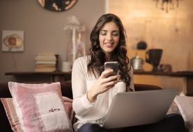 Guia para comprar vestidos em lojas online: dicas, benefícios e como comprar de forma inteligente